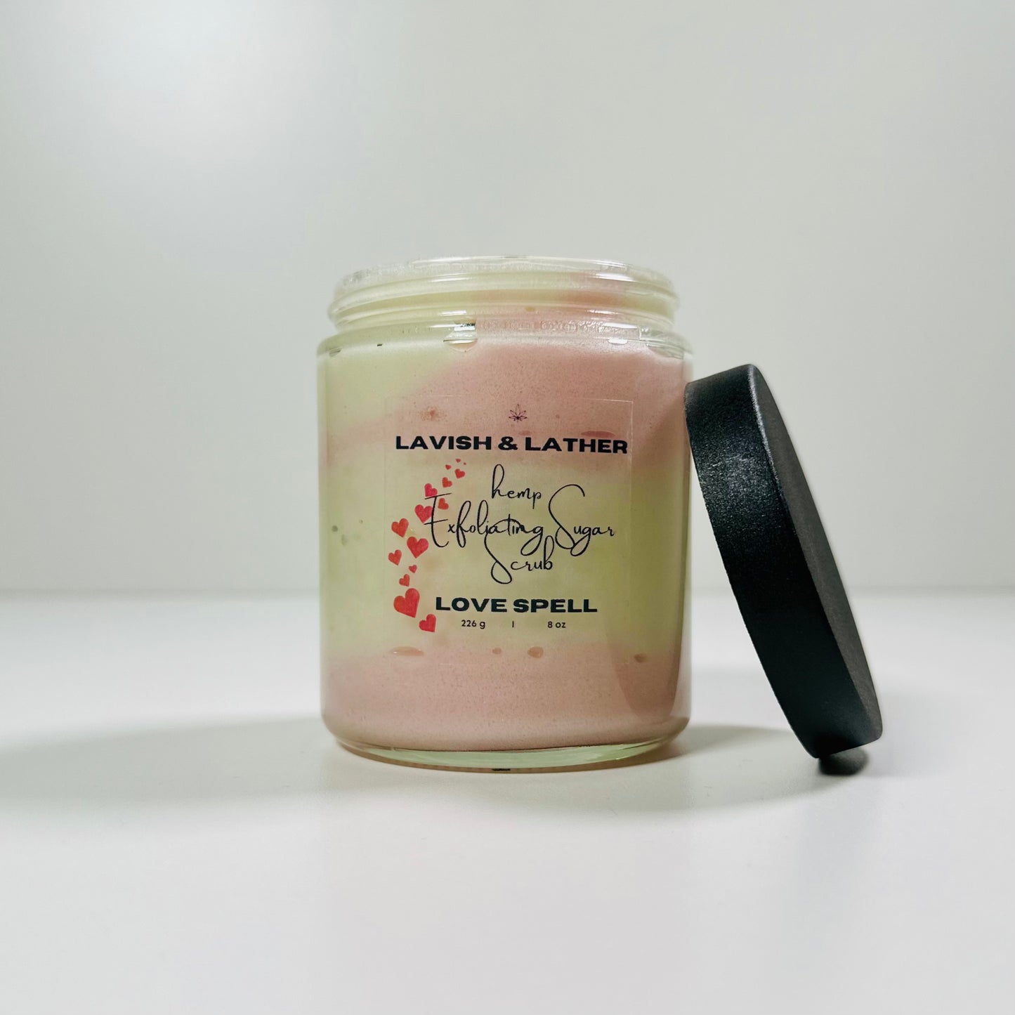 Love Unveiled, Naturally Set